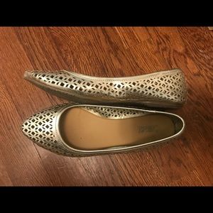 Gold Ballet flats